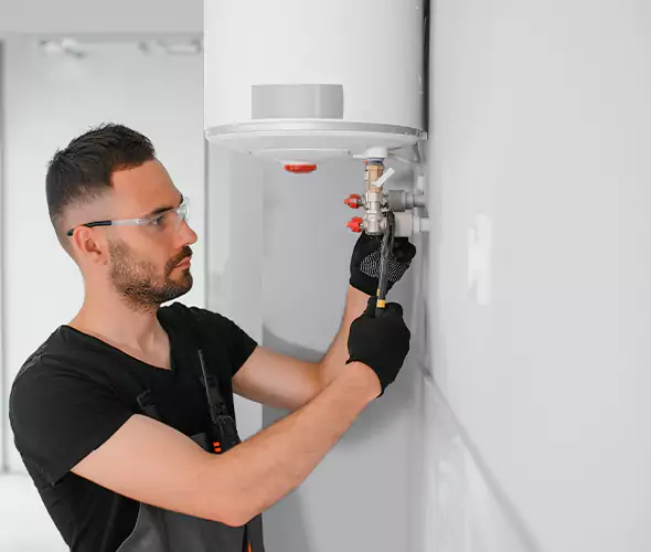 Expert Plumber for Water Heater Expansion Tank Installation in Glen Cove, NY